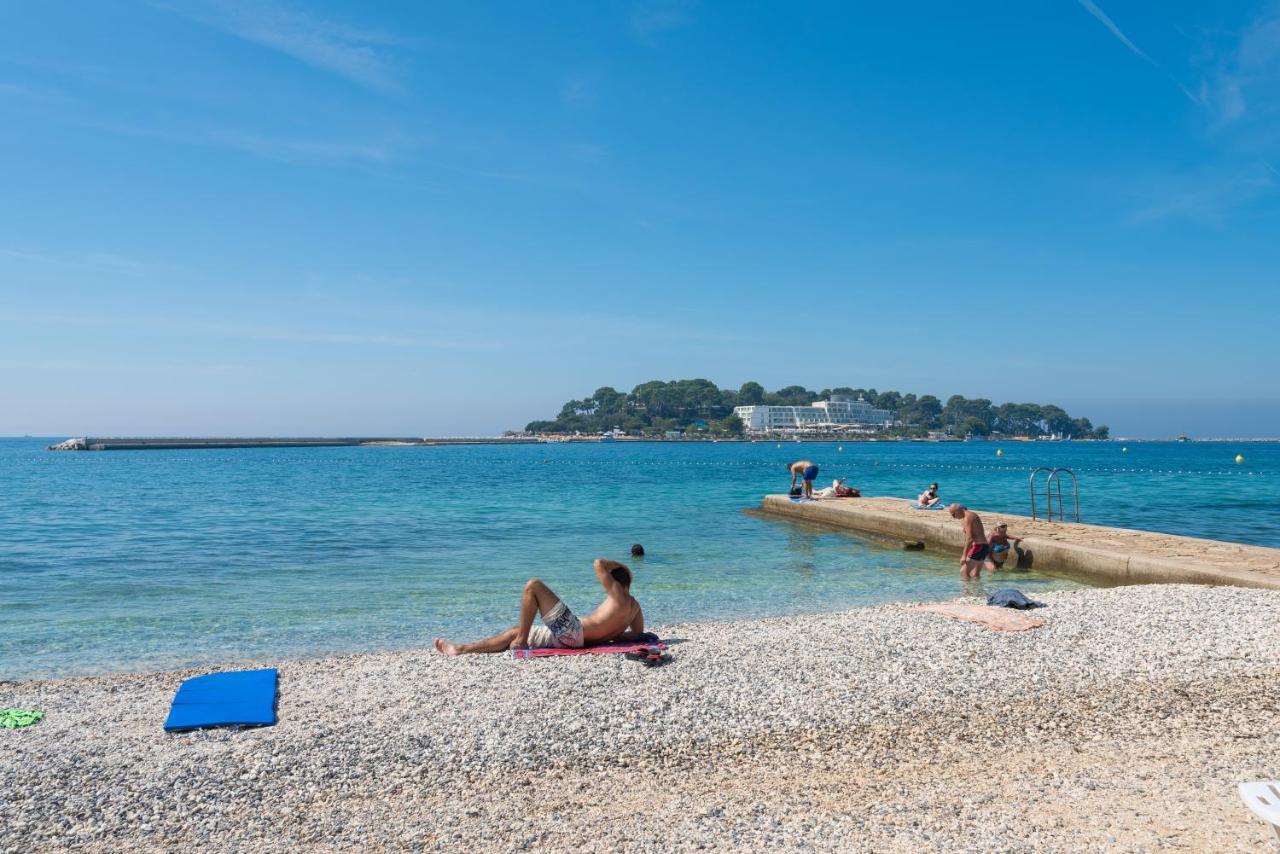 Alice rooms Poreč Buitenkant foto